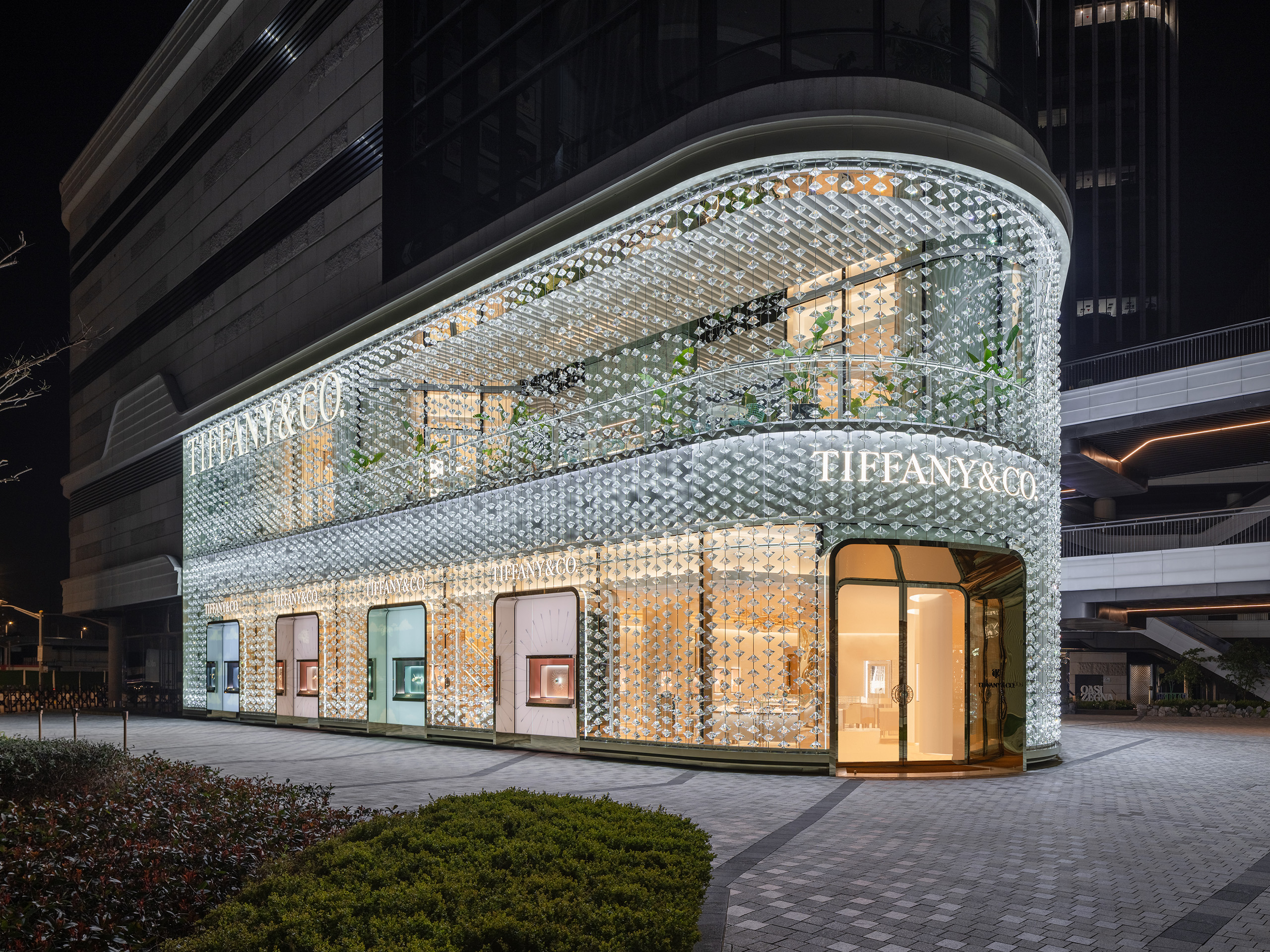 Tiffany Façade Shanghai Taikoo-Li